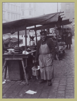 15_wurstverkaufer mit kellel