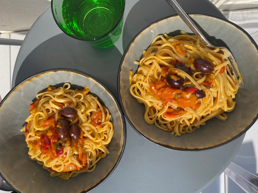 Pasta con Peperoni&nbsp;Arrostiti